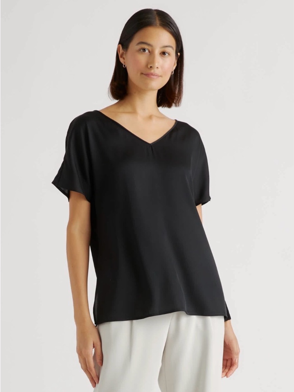 Quince Navy Silk Blend Short Sleeve Blouse. Reversible Size M EUC vs NWOT